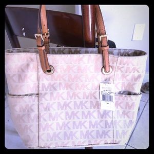 BRAND NEW MK bag